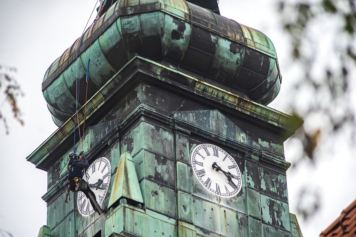 Hoch hinaus mit der Seilzugangstechnik