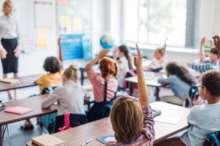 Augen auf zum Schulstart / Warum gutes Sehen in der Schule so entscheidend ist