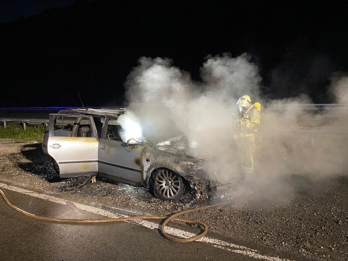 POL-PDKL: A6/Parkplatz Quaiders Berg - PKW geht in Flammen auf