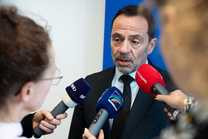 POL-FR: Das Polizeipräsidium Freiburg hat im Rahmen seiner beiden Pressekonferenzen die regionalen PKS-Zahlen für das Jahr 2025 vorgestellt