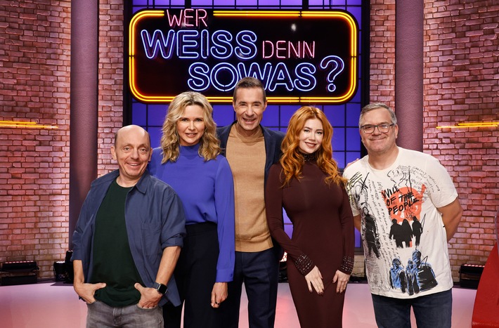 Veronica Ferres und Palina Rojinski bei &quot;Wer weiß denn sowas?&quot; am 27. Dezember 2024, um 18:00 Uhr im Ersten