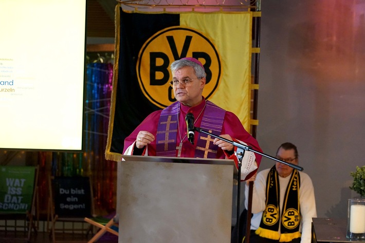 Fußball, Glaube und Gemeinschaft - Ökumenischer BVB-Geburtstagsgottesdienst mit Erzbischof Dr. Udo Markus Bentz