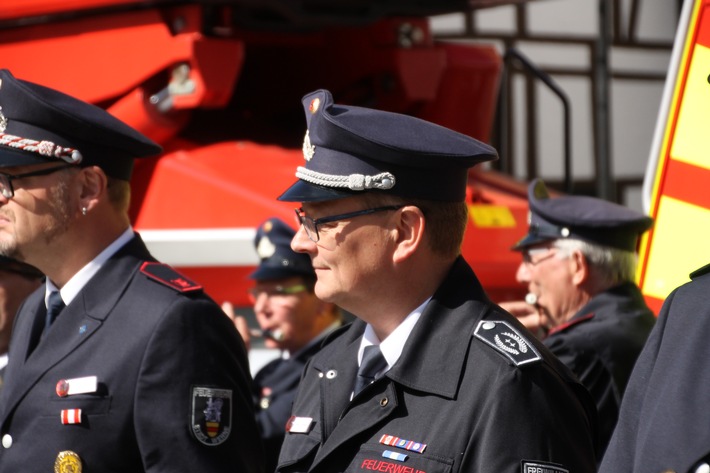 FW-WRN: Der 140 jährige Geburtstag vom Löschzug 1 Stadtmitte sowie der gleichzeitige 40. Geburtstag vom Spielmannszug der Freiwilligen Feuerwehr Werne war ein voller Erfolg