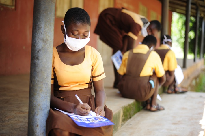 Mädchen nennen Bildung als den am stärksten von COVID-19 betroffenen Lebensbereich
