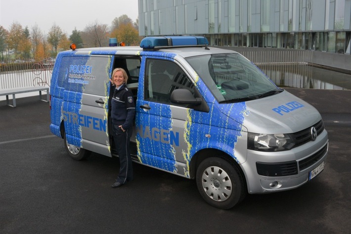 POL-ME: "Streifenwagen" macht Halt in Ratingen - Ratingen - 2305054