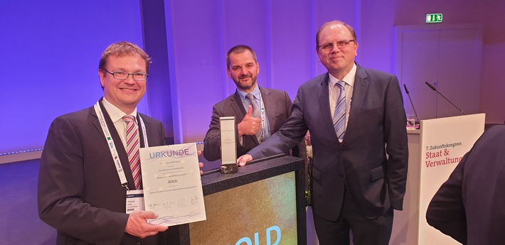 Zoll gewinnt beim 18. eGovernment-Wettbewerb/ Generalzolldirektion gewinnt mit dem Bürger- und Geschäftskundenportal ersten Platz in Kategorie "Bestes Projekt zur Umsetzung des Onlinezugangsgesetzes"