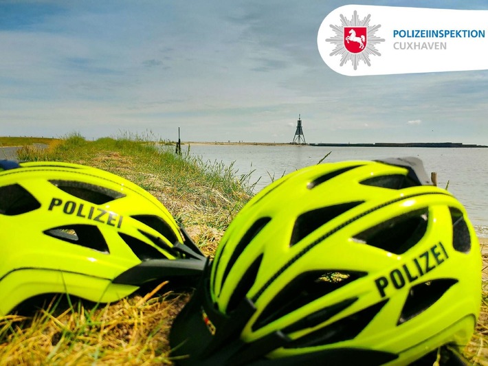 POL-CUX: Informative Radtour mit der Polizei Cuxhaven (Lichtbild in der Anlage)