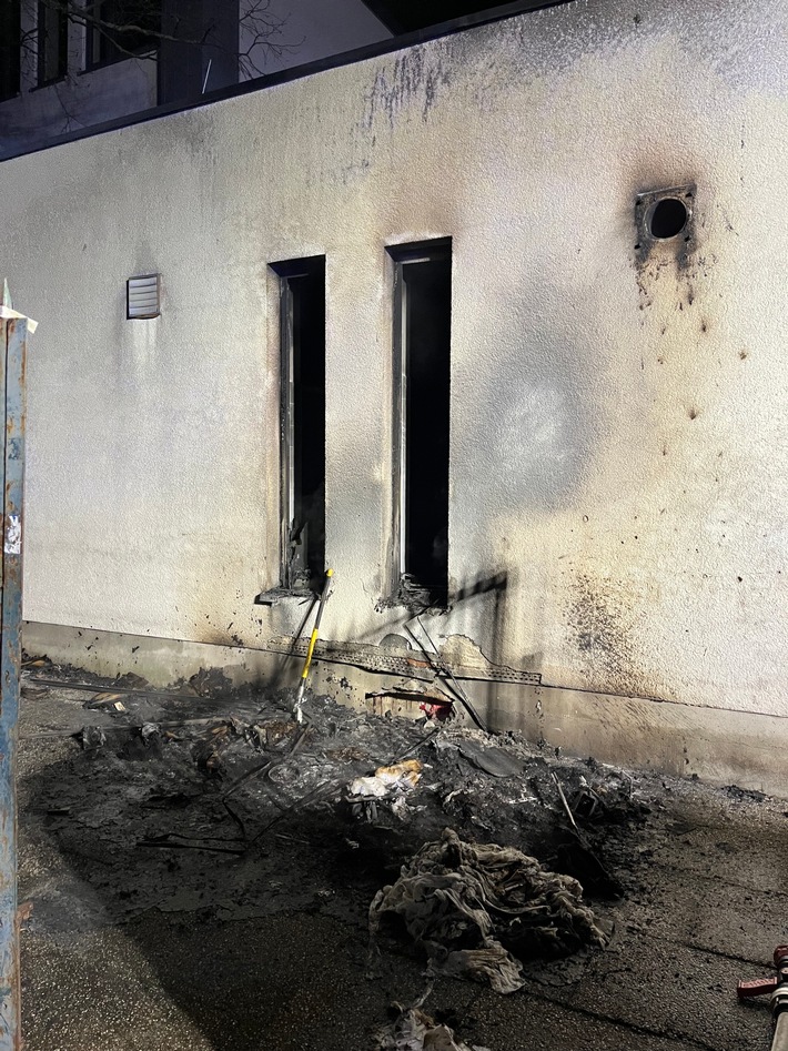 POL-SO: Brand an Soester Schule