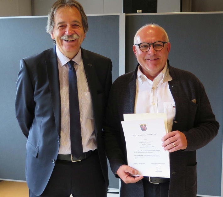 POL-WE: Auf zu neuen Zielen - Dienststellenleiter Bad Vilbel in den Ruhestand verabschiedet