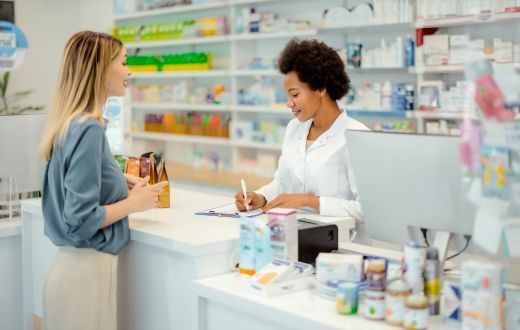 BIÖG und ABDA starten digitale Fortbildungsreihe ‚Town Halls‘ für Apothekenteams zur Prävention