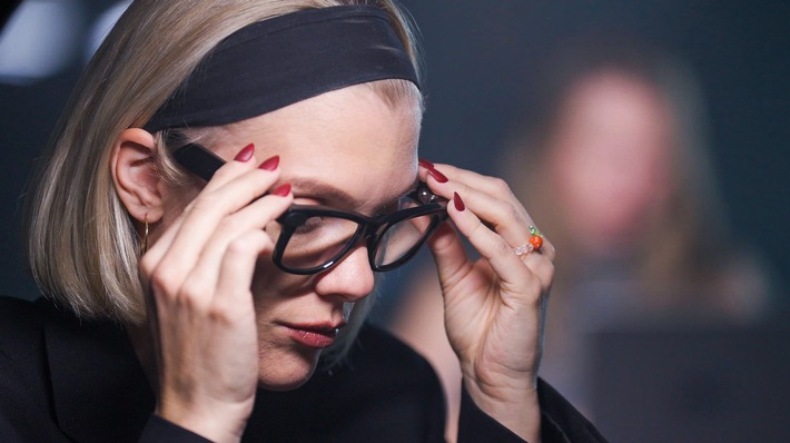 Hamburger Datenschutzbeauftragter hält vollständiges Verbot von Meta Glasses für möglich