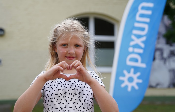 Spiel, Spaß und Lachen für den guten Zweck: Pixum veranstaltet "Spaß-Tage" für die Bethanien Kinder- und Jugenddörfer