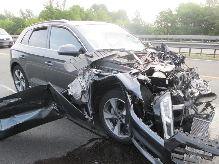 POL-DEL: Autobahnpolizei Ahlhorn: Hoher Sachschaden bei Verkehrsunfall auf der Autobahn 1 im Bereich Dinklage