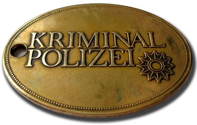 POL-SI: Polizei nimmt vermeintliche Einbrecher fest