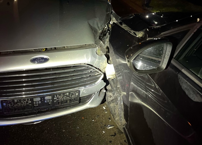 POL-GM: 77-Jährige bei Unfall schwer verletzt