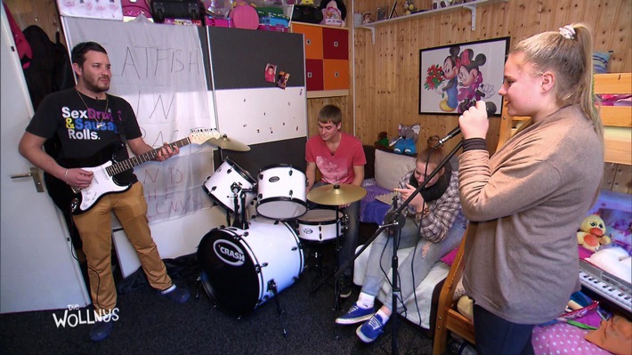 "Die Wollnys" im Dreierpack - Musik, Astrologie und ein Familienurlaub