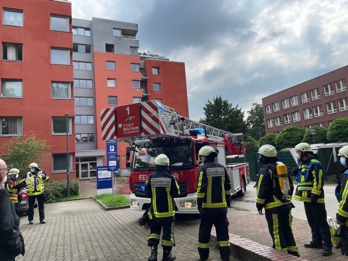 FW-BO: Angebranntes Essen löst Feuerwehreinsatz im Studentenwohnheim aus