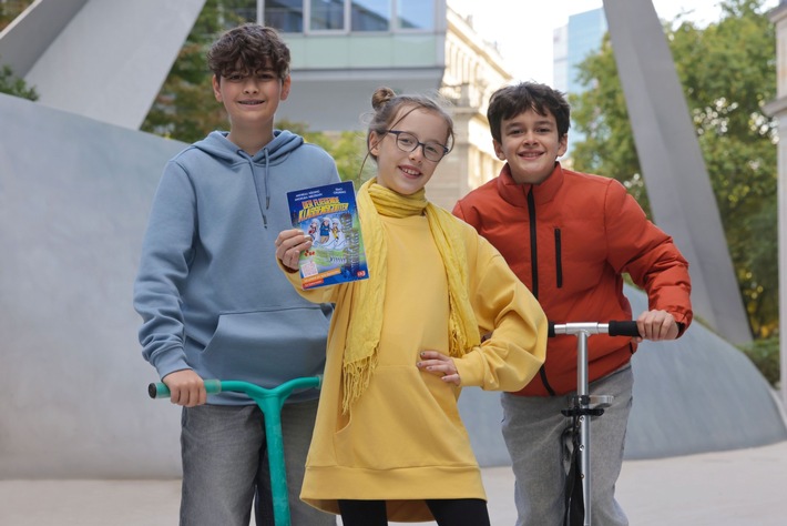 Pressemeldung: Buchgeschenke für Schulklassen zum Welttag des Buches 2026