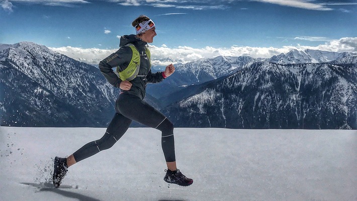 "Im Winter werden die Sieger des Sommers gemacht" / Wie sich Running Sandra im Winter fit hält und Sportverletzungen vorbeugt