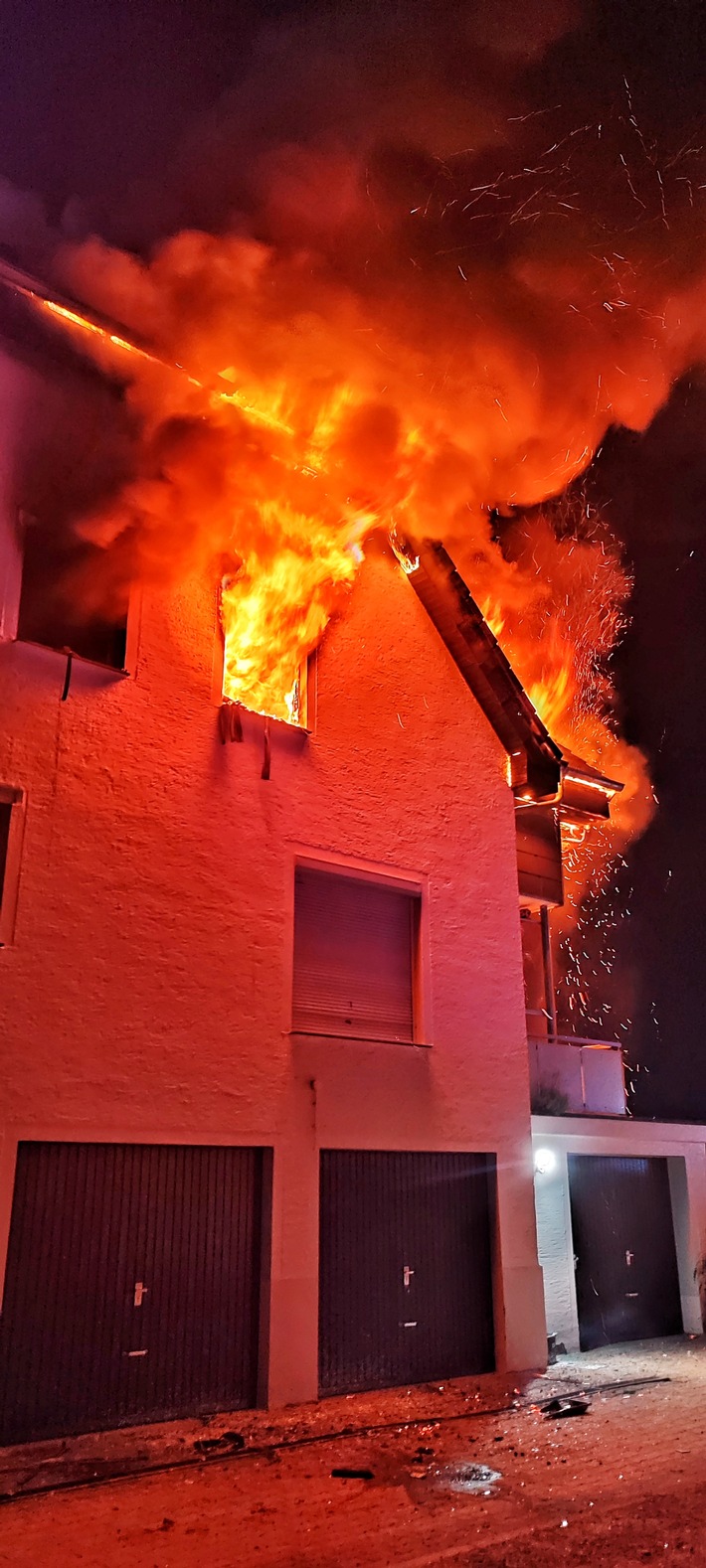 FW Stockach: Gebäudebrand