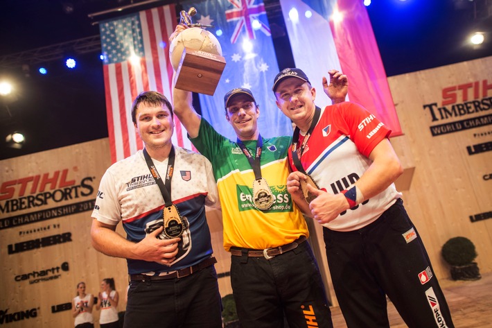 Entscheidung bei der STIHL TIMBERSPORTS-Weltmeisterschaft 2013 in Stuttgart / Australier ist bester Sportholzfäller der Welt (BILD)