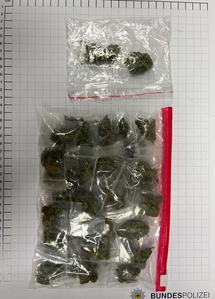 BPOL NRW: Bundespolizei nimmt mutmaßlichen Drogendealer im Hbf Bochum fest