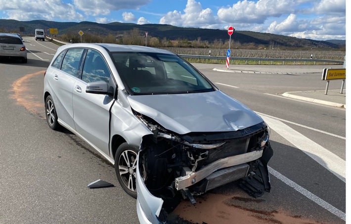 POL-PDNW: (Deidesheim) Die Vorfahrt missachtet...