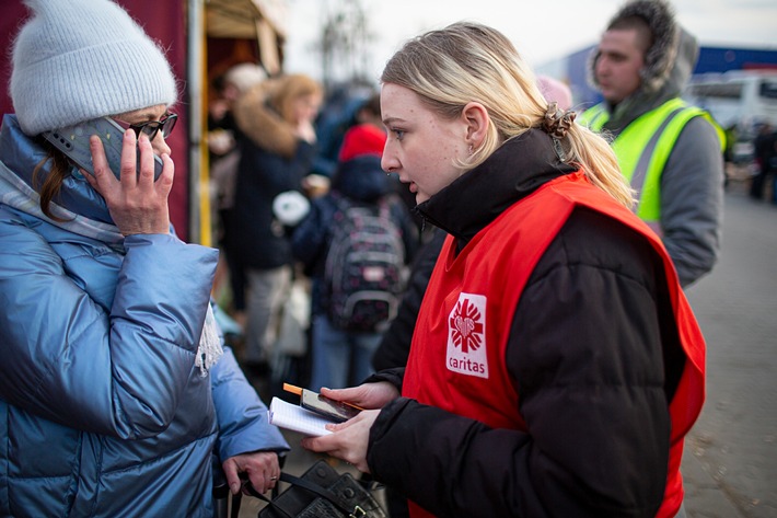 Caritas Schweiz leistet in der Ukraine, in Polen und Moldawien Nothilfe