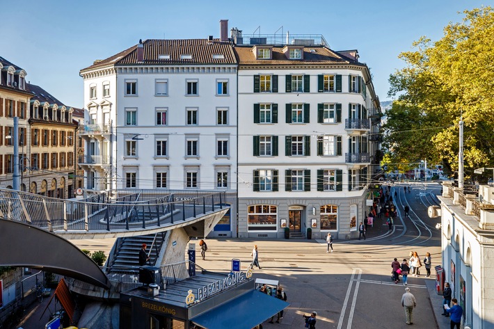 Spital Zollikerberg: Frauen-Permanence Zürich feiert zehnjähriges Jubiläum