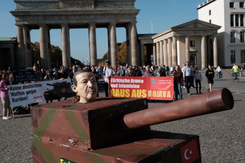 Protest gegen türkische Militär-Intervention in Syrien: Kriegsverbrechen ahnden - Zivilbevölkerung schützen - Druck auf Türkei erhöhen