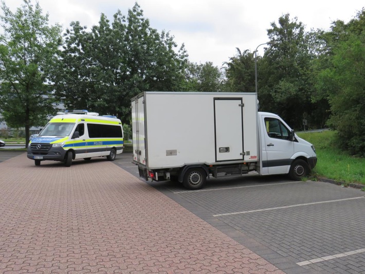 POL-ME: Mehrere Feststellungen: Verkehrskontrollen in Langenfeld und Monheim am Rhein - Langenfeld / Monheim am Rhein - 2008147