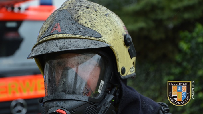 FW-MH: Mehrere Einsätze am heutigen Freitag beschäftigen Feuerwehr und Rettungsdienst!