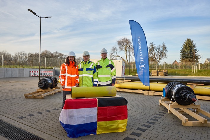 Gasunie und Thyssengas unterzeichnen Vereinbarung für erste grenzüberschreitende Wasserstoff-Transportinfrastruktur zwischen den Niederlanden und Deutschland