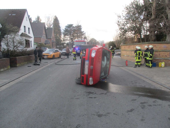 POL-REK: 180227-6: Ein schwer Verletzter und zwei Totalschäden- Erftstadt