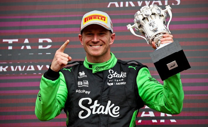 Nico Hülkenberg und Admin By Request auf der it-sa Expo&Congress in Nürnberg / Der Cybersicherheitsanbieter Admin By Request empfängt den deutschen Formel-1-Star auf Europas großer Cybersicherheitsmesse