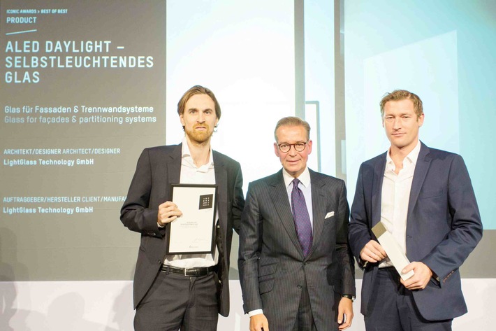 Wiener Technologieunternehmen LightGlass mit Iconic Award 2015 als "Best of Best" ausgezeichnet - BILD