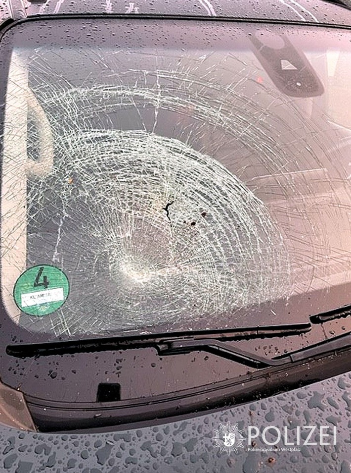 POL-PPWP: Zum zweiten Mal Fahrzeug beschädigt