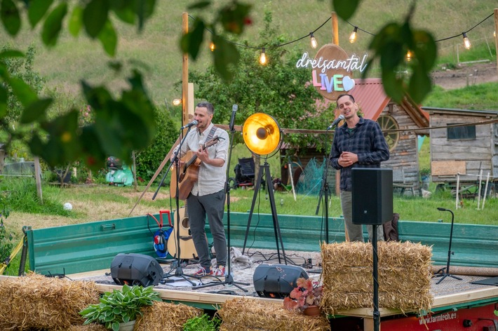Presse-Feature: Die neue Hofmusik