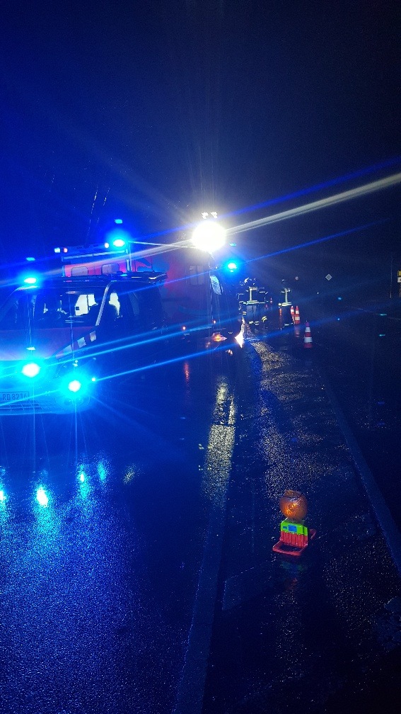 FW-EN: Verkehrsunfall mit schwerverletzter Person auf Ender Talstraße