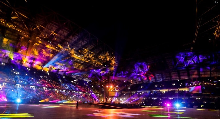 "25 Jahre Volkswagen Poznan": Die Festveranstaltung mit Tausenden Mitarbeiterinnen und Mitarbeitern und deren Familien sowie Freunden im Stadion Poznań. Weiterer Text über ots und www.presseportal.de/nr/55462 / Die Verwendung dieses Bildes ist für redaktionelle Zwecke honorarfrei. Veröffentlichung bitte unter Quellenangabe: "obs/VW Volkswagen Nutzfahrzeuge AG/Volkswagen Poznan"