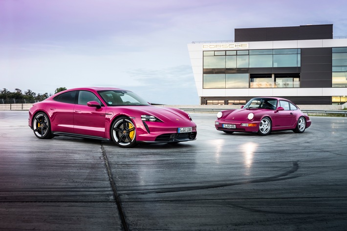 Update per la Porsche Taycan: più autonomia, più connettività, più colori