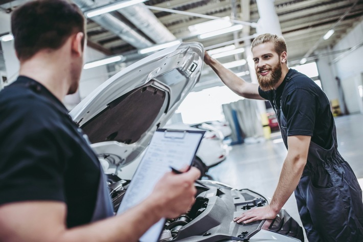 Den korrekten Restwert Ihres Autos berechnen lassen - Autoankauf-Korrekt erklärt, wie der richtige Preis Ihres Gebrauchtwagens ermittelt wird