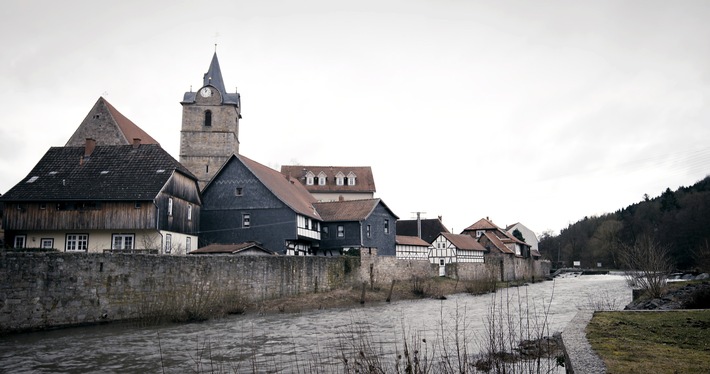 3sat zeigt Dokumentarfilm "Themar - Die Kleinstadt und der Rechtsrock"