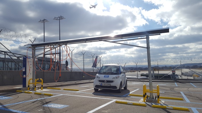car2go eröffnet neue Stellplätze mit Lademöglichkeiten am Stuttgarter Flughafen