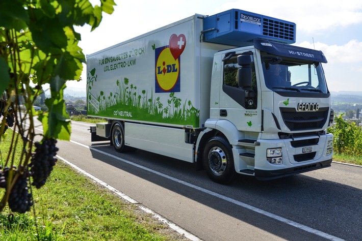 100&#039;000 km - Lidl Schweiz fährt Rekord in der E-Logistik ein