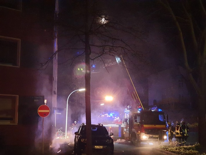 FW-DO: 15.03.2020 - KELLERBRÄNDE IN LÜTGENDORTMUND Zwei Einsatzstellen gleichzeitig in einem Wohnkomplex