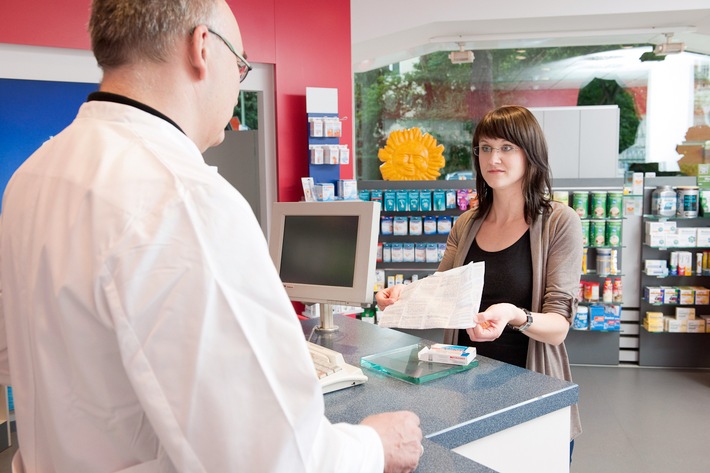 Medikamente gegen Asthma vom Apotheker erklären lassen (FOTO)