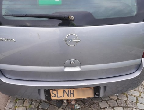 BPOL-FL: FL - Selbstgemaltes Kennzeichen überführt Autofahrerin