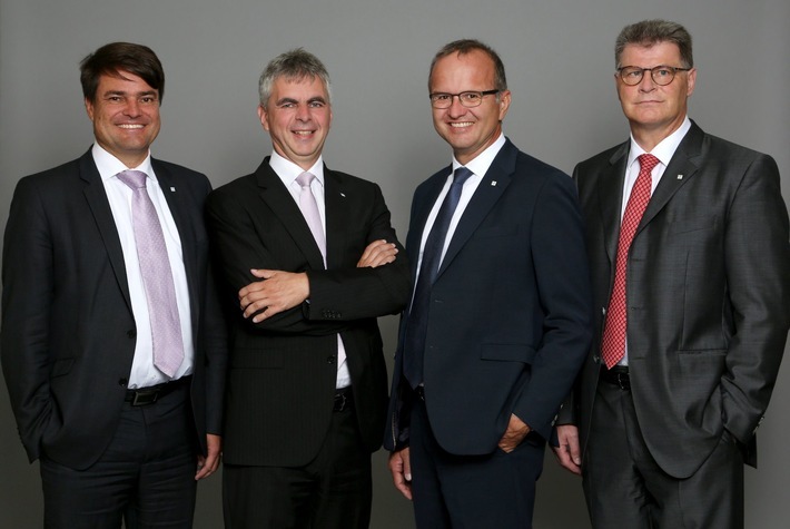 Geschäftsführung der BBT-Gruppe (v.l.n.r.): Matthias Warmuth, Andreas Latz, Dr. Albert-Peter Rethmann, Werner Hemmes Weiterer Text über ots und www.presseportal.de/nr/67896 / Die Verwendung dieses Bildes ist für redaktionelle Zwecke honorarfrei. Veröffentlichung bitte unter Quellenangabe: "obs/Barmherzige Brüder Trier gGmbH (BBT-Gruppe)/BBT-Gruppe"