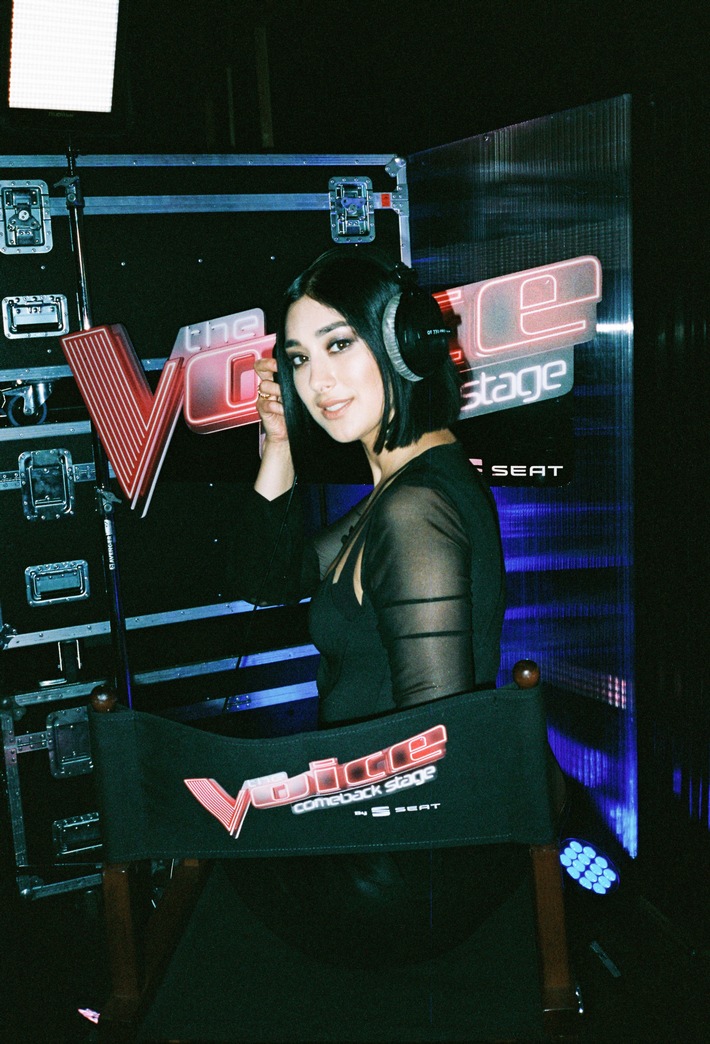 Sängerin Elif will als Coach der "The Voice: Comeback Stage by SEAT" Sarah Connor, Johannes Oerding, Mark Forster und Nico Santos den Sieg wegschnappen